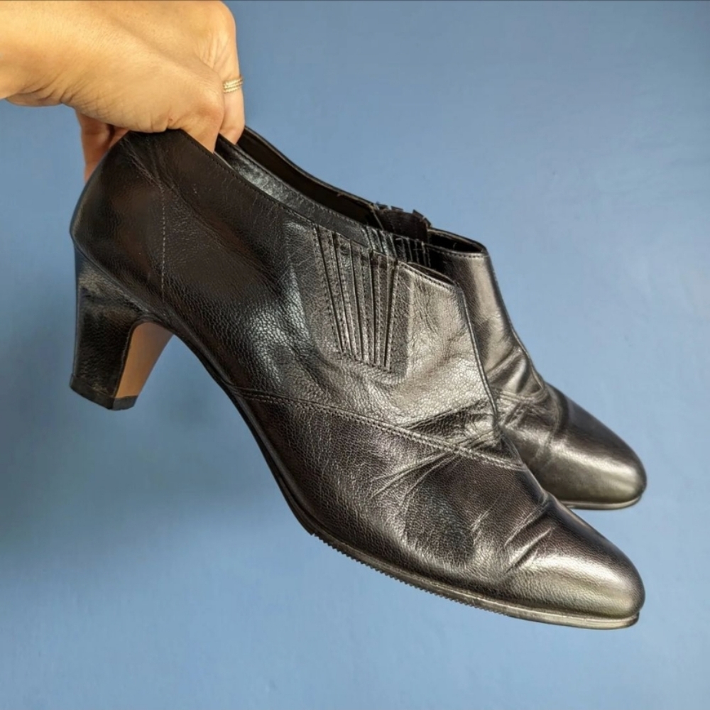 Vintage California Magdesians Booties